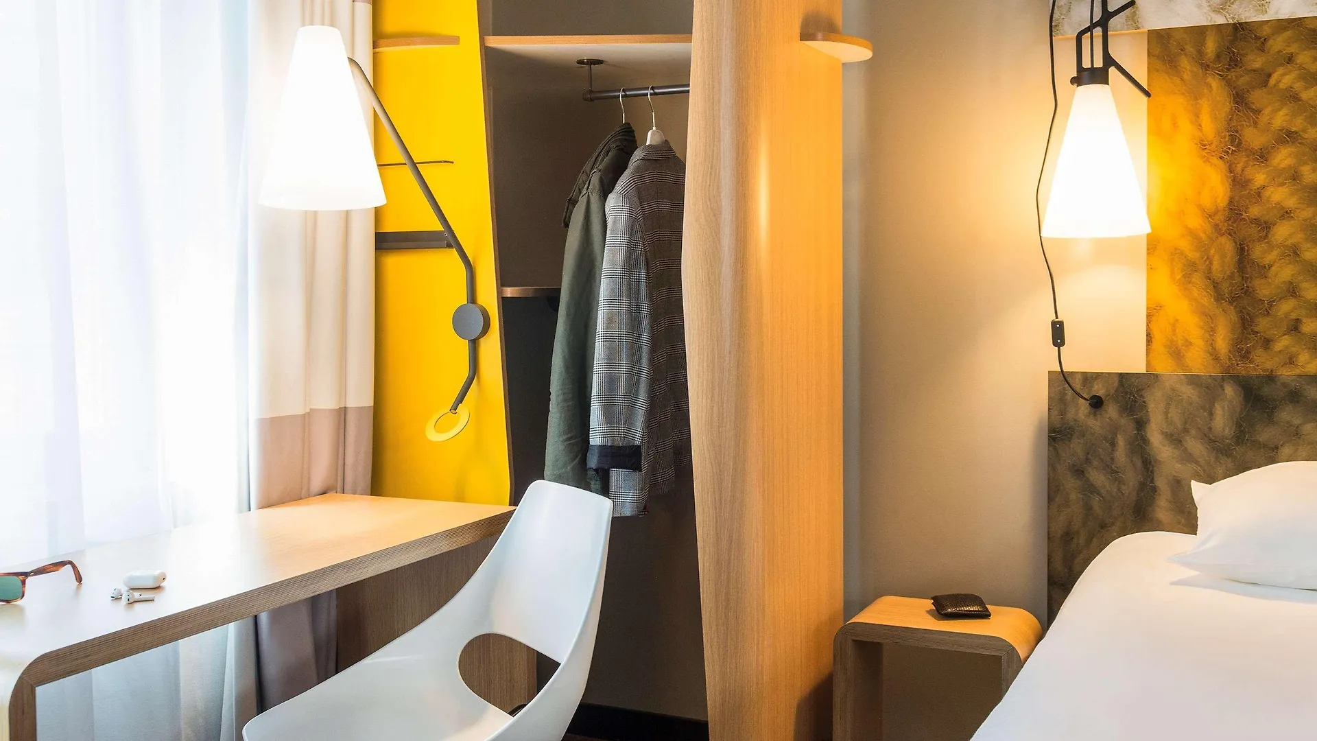 ***  Ibis Hotel Brussels Centre Gare Du Midi Saint-Gilles Belgio